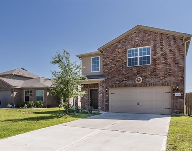 15426 Meadow Brook Pass Drive - Photo Thumbnail 0