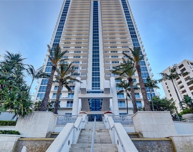 3101 S Ocean Dr - Photo Thumbnail 2