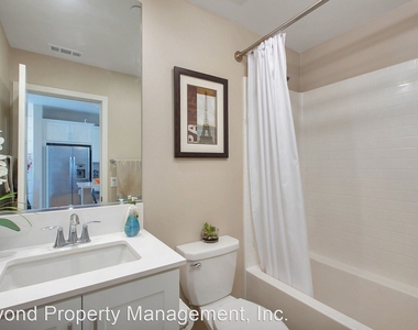 1810 Ascella Dr Unit 3 - Photo Thumbnail 9