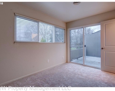 1525 Nw Eastbrook - Photo Thumbnail 14