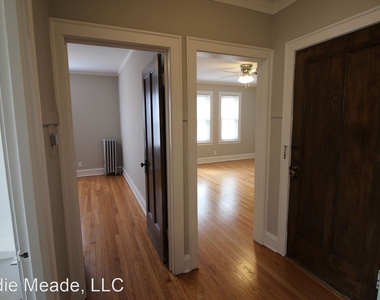 6059 W Addison St. - Photo Thumbnail 9