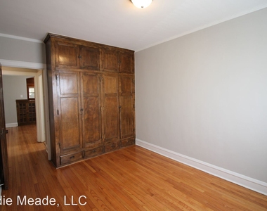 6059 W Addison St. - Photo Thumbnail 6