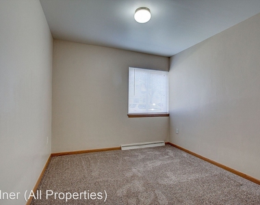 3413-3439 South 26th Street - Photo Thumbnail 4