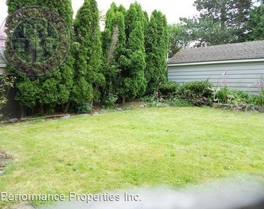 4426 Ne 38th Avenue - Photo Thumbnail 21