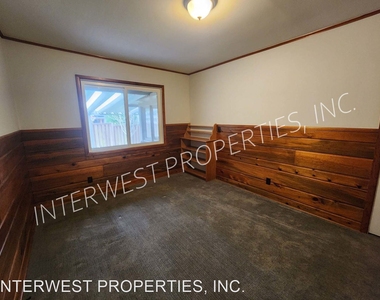 5302 Se Logus Rd - Photo Thumbnail 16