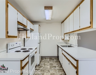 720-726 Sw 206th Place - Photo Thumbnail 4