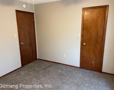 3129 W. Broadmoor - Photo Thumbnail 6