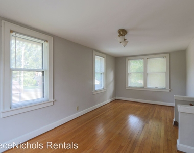 7349 Walnut Street - Photo Thumbnail 20