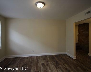 5001 N Sawyer - Photo Thumbnail 2