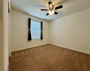 4574 Limekin Circle - Photo Thumbnail 13