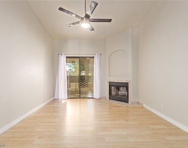 8455 W Sahara Avenue - Photo Thumbnail 6