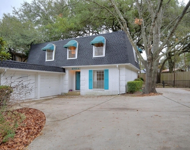 8703 Westover Club Dr - Photo Thumbnail 0