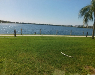 112 Lake Emerald Dr - Photo Thumbnail 0