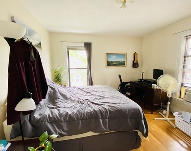 48 Allston St - Photo Thumbnail 8