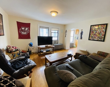 48 Allston St - Photo Thumbnail 10