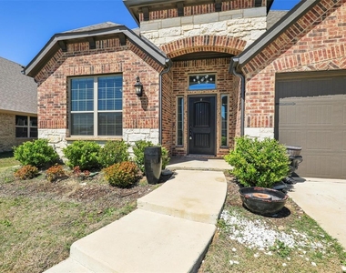 536 Redbud Drive - Photo Thumbnail 24