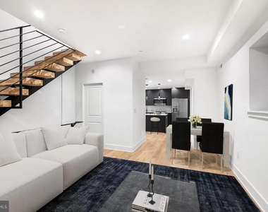 1328 S 9th St - Photo Thumbnail 1
