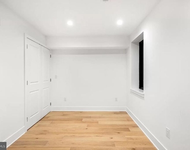 1328 S 9th St - Photo Thumbnail 3