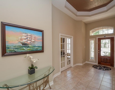 12450 Lago Bend Lane - Photo Thumbnail 3