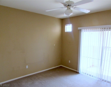 5855 Valley Drive - Photo Thumbnail 12