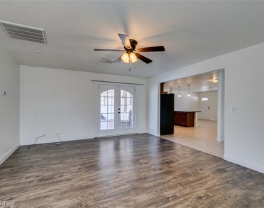 4700 W San Miguel Avenue - Photo Thumbnail 22