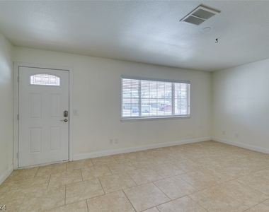 4700 W San Miguel Avenue - Photo Thumbnail 7