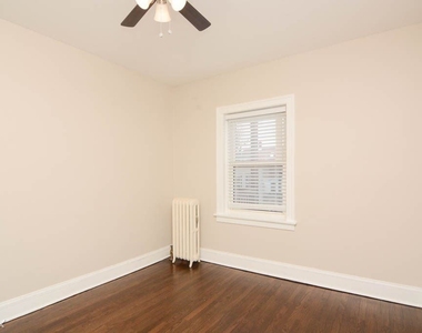 5306 N. Ashland, Unit 8 - Photo Thumbnail 13