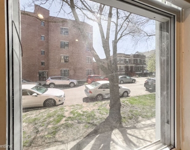 2508 W. Argyle, Unit 4 - Photo Thumbnail 17