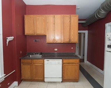 1058 N. Rockwell, Unit F-5 - Photo Thumbnail 2