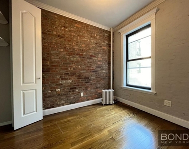 346 East 18th Street - Photo Thumbnail 11