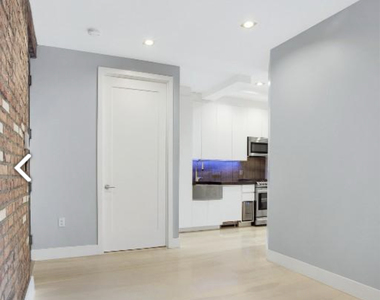 195 Stanton Street - Photo Thumbnail 4