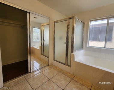 4330 Mangrove Bay Street - Photo Thumbnail 17