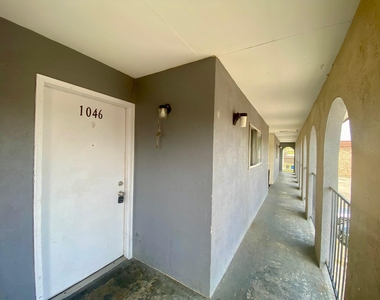 1042 Linde Ave - Photo Thumbnail 13