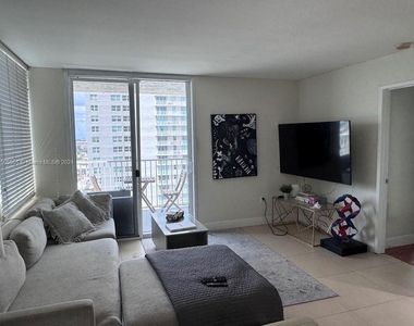 850 N Miami Ave - Photo Thumbnail 6