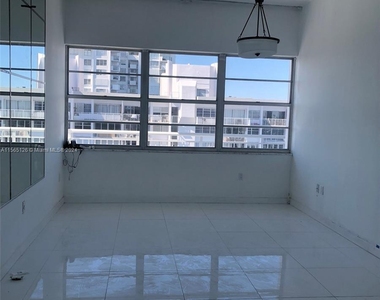 18041 Biscayne Blvd - Photo Thumbnail 7