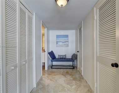 3410 Galt Ocean Dr - Photo Thumbnail 29