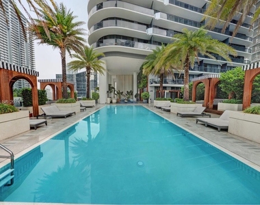 801 S Miami Ave - Photo Thumbnail 26