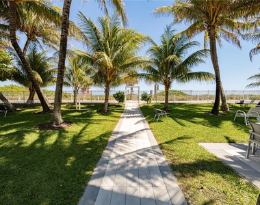 5001 Collins Ave - Photo Thumbnail 38