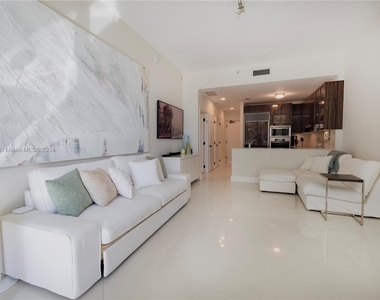 6799 Collins Ave - Photo Thumbnail 1