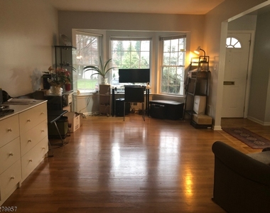 120 Greene Pl - Photo Thumbnail 1