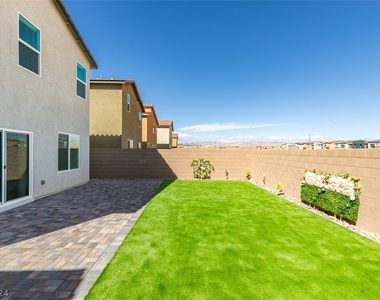 4498 Merlot Hills Avenue - Photo Thumbnail 51