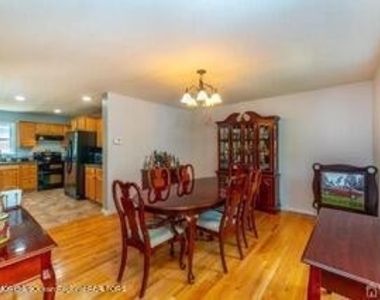 851 Wright Debow Road - Photo Thumbnail 9