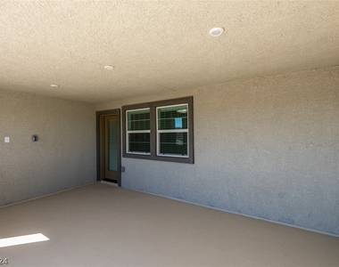 1096 Ammonite Avenue - Photo Thumbnail 31