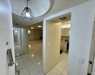 2401 S Ocean Drive - Photo Thumbnail 15