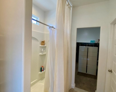 3346 W Shanley Avenue - Photo Thumbnail 16