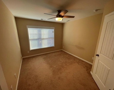 3340 Twinrose Place - Photo Thumbnail 27