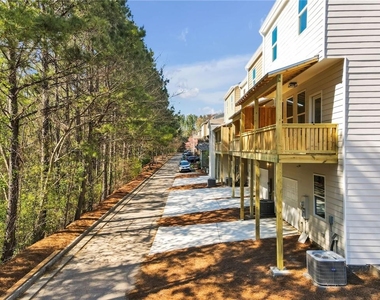 199 Riverstone Commons Circle - Photo Thumbnail 3