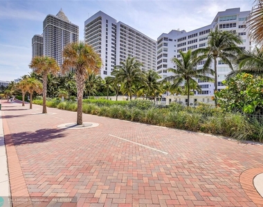 4925 Collins Ave - Photo Thumbnail 27