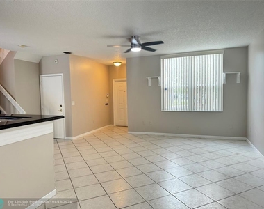 1365 Nw 154th Ln - Photo Thumbnail 3