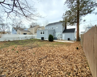 637 W Lake Ave - Photo Thumbnail 22